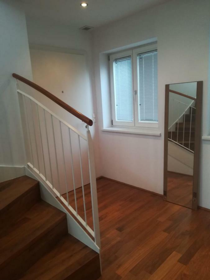 Roof Top With Views. Apartament *