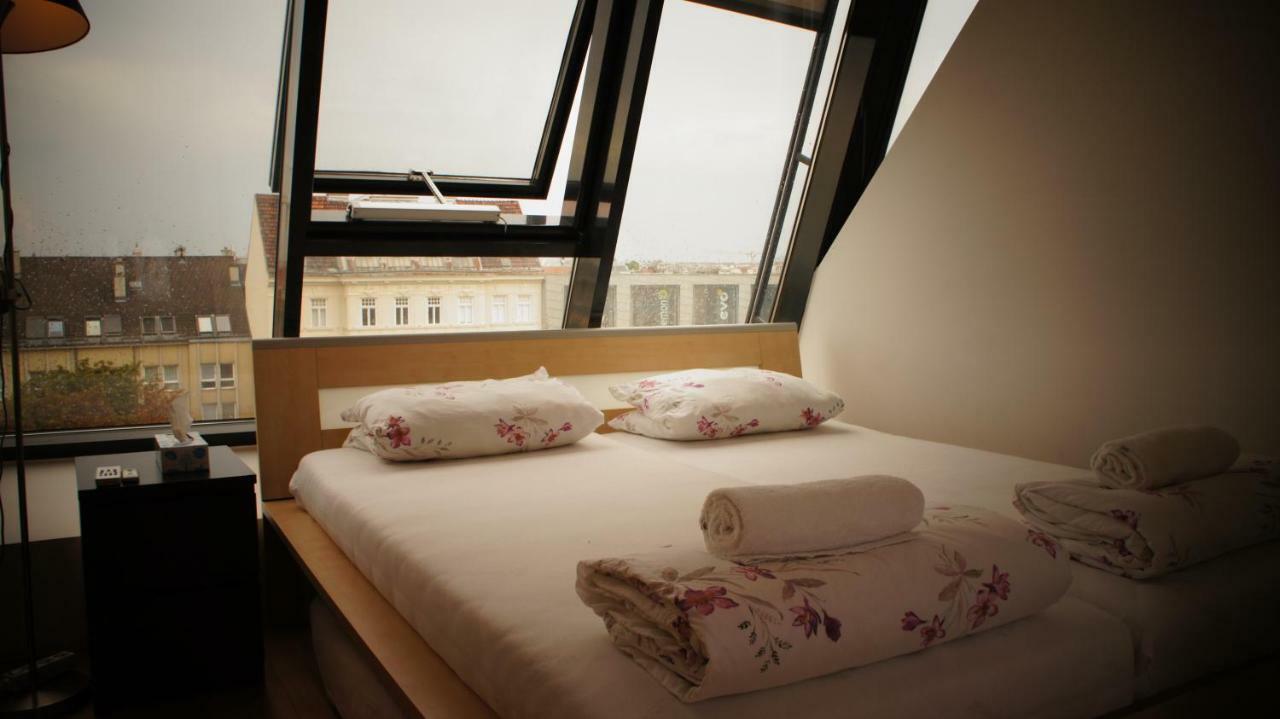 Roof Top With Views. Apartament Viena